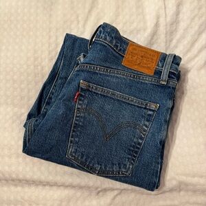 Levi’s Ribcage Straight Jeans